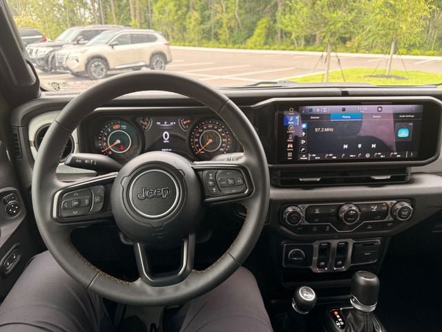 Used 2024 Jeep Wrangler Sport AWD/4WD image 5
