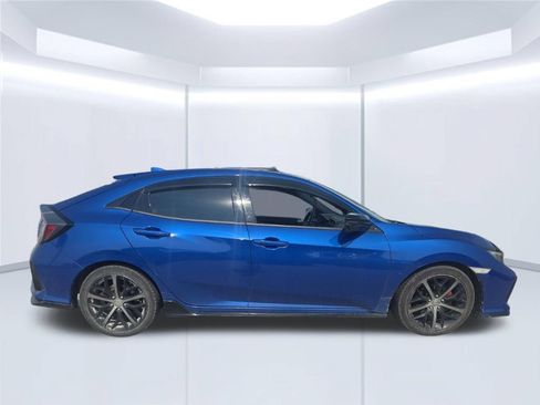 Used 2020 Honda Civic Sport Touring image 5