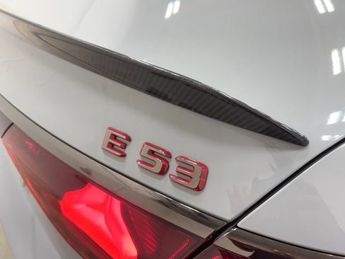 Used 2025 Mercedes-Benz E 53 AMG e 4MATIC Sedan image 27