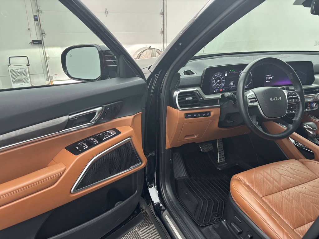 Used 2025 Kia Telluride SX Prestige X-Line AWD/4WD image 17