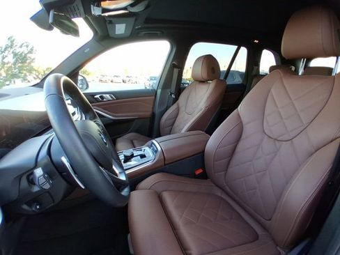 New 2026 BMW X5 sDrive40i w/ Premium Package RWD image 13