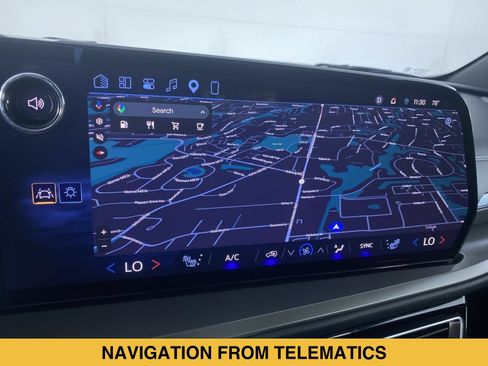 Certified 2026 Chevrolet Traverse LT w/ Driver Confidence Package FWD image 6