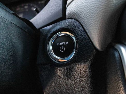 Used 2025 Toyota RAV4 XLE w/ Convenience Package image 36