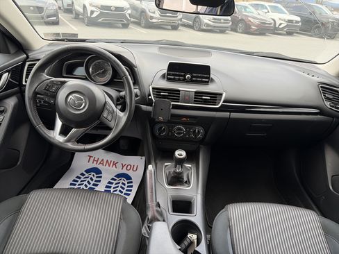 Used 2014 MAZDA MAZDA3 i Touring image 21