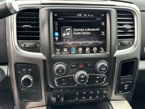 Used 2016 RAM 2500 Limited image 16