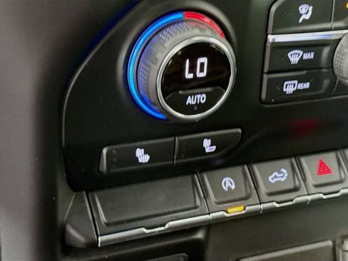 Used 2021 Chevrolet Silverado 1500 RST image 21