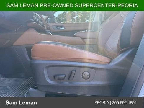 Used 2024 Nissan Pathfinder Platinum AWD/4WD image 9