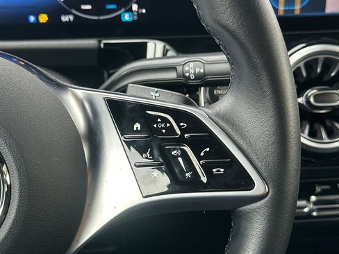 Certified 2025 Mercedes-Benz GLA 250 image 30