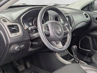 Used 2020 Jeep Compass Latitude w/ Premium Lighting Group video 2