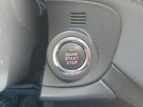 Used 2021 Subaru Outback Onyx Edition XT image 27