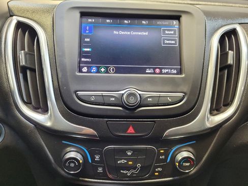 Used 2020 Chevrolet Equinox LT image 25