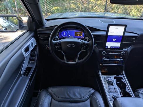 Used 2020 Ford Explorer ST w/ ST Street Pack image 20