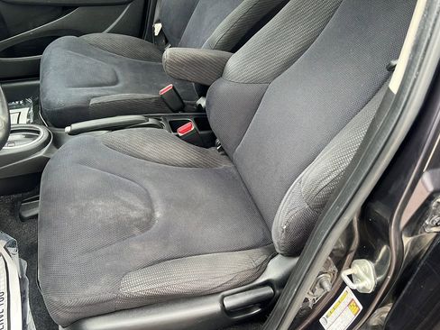 Used 2013 Honda Fit Sport image 16