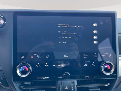 Used 2025 Lexus GX 550 image 10