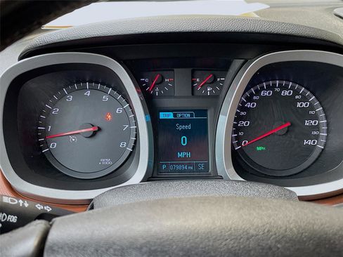 Used 2017 Chevrolet Equinox Premier w/ Enhanced Convenience Package image 15