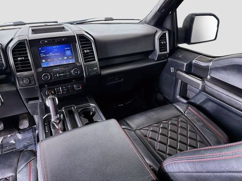Used 2019 Ford F150 XLT w/ Equipment Group 302A Luxury AWD/4WD image 26