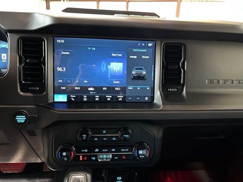 Used 2025 Ford Bronco Big Bend image 11