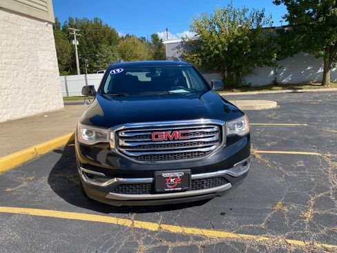 Used 2019 GMC Acadia SLT w/ LPO, Cargo Package image 8