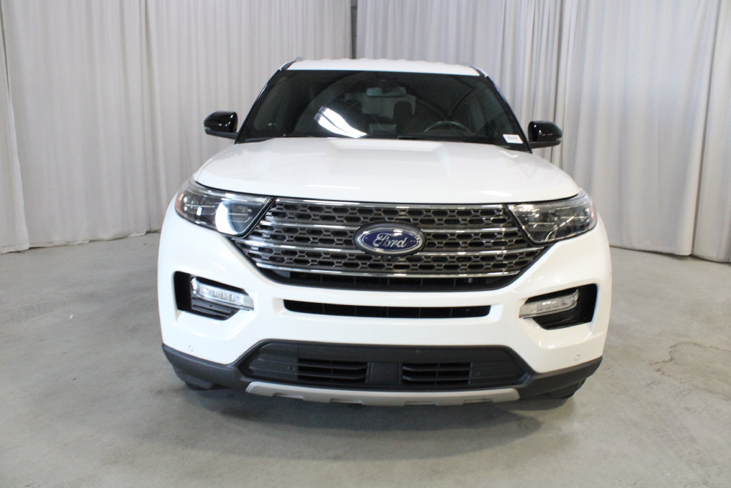 Used 2022 Ford Explorer King Ranch w/ Premium Technology Package RWD image 38