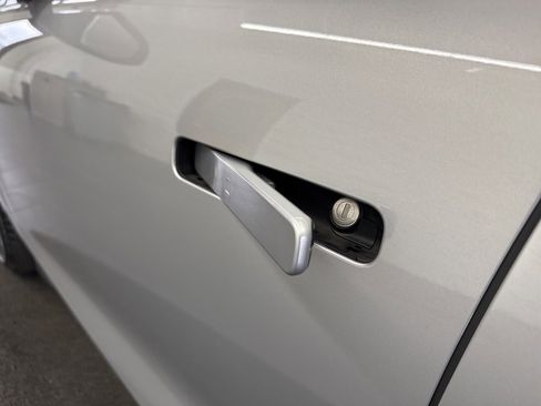 Used 2023 Hyundai Ioniq 6 SEL image 12