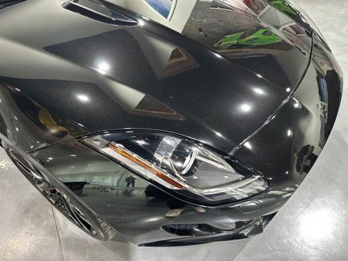 Used 2015 Jaguar F-TYPE S RWD image 12