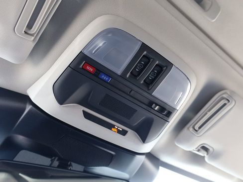 Certified 2026 Subaru Crosstrek 2.0i Premium image 18