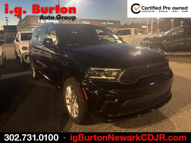 Used 2025 Dodge Durango GT AWD/4WD image 2