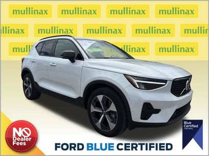 Used 2024 Volvo XC40 B5 Core