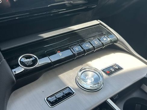 New 2026 Lincoln Navigator Reserve AWD/4WD image 29