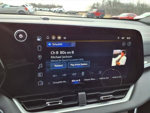 Used 2025 Chevrolet Equinox LT image 49