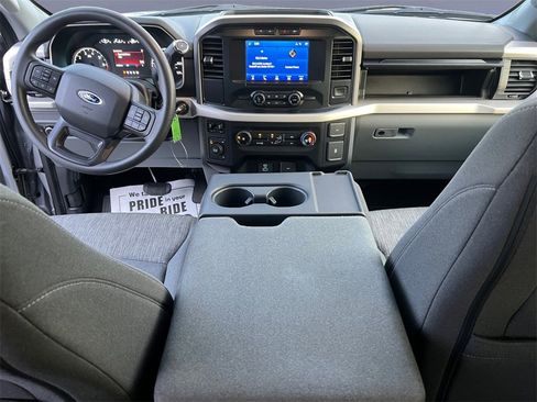 Used 2021 Ford F150 XLT w/ XTR Package image 12