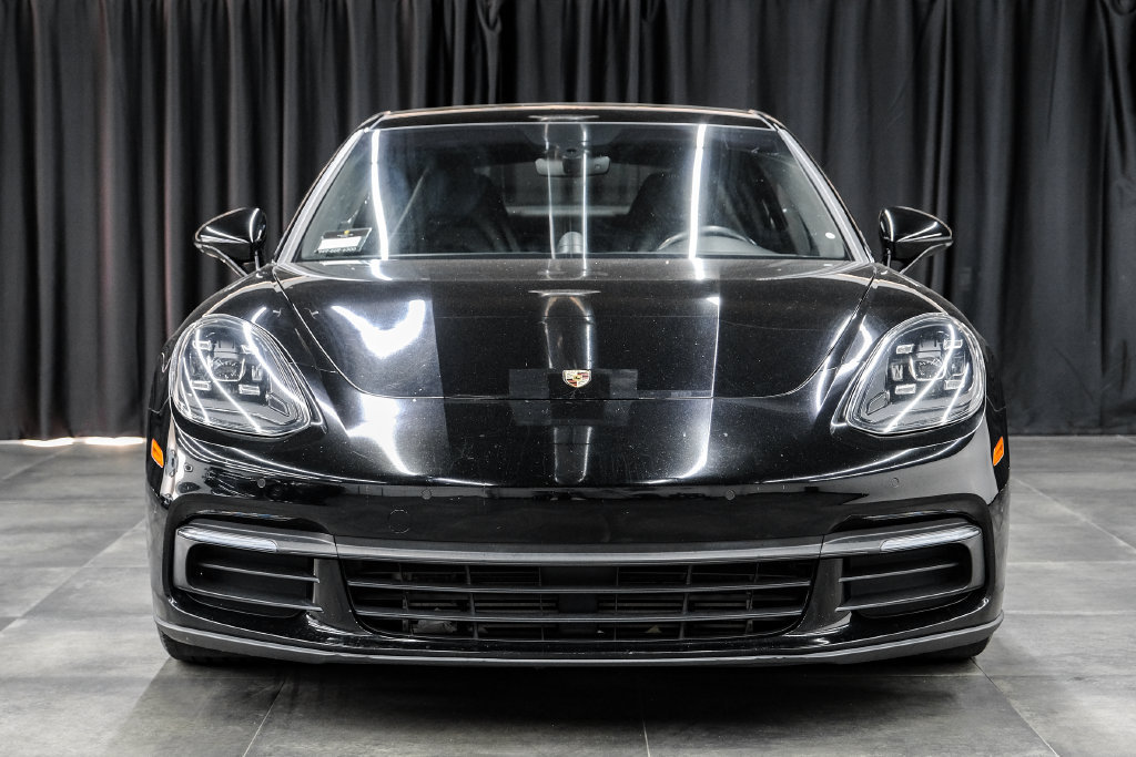 Used 2017 Porsche Panamera 4 AWD/4WD image 5