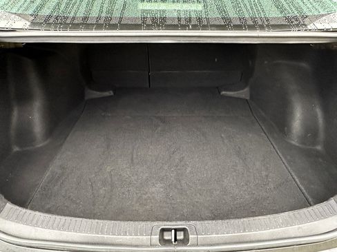 Used 2023 Toyota Corolla LE image 7