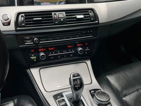 Used 2016 BMW 528i Sedan w/ M Sport image 14