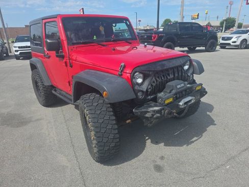 Used 2018 Jeep Wrangler Sport AWD/4WD image 1
