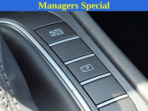 Used 2025 Hyundai Kona SEL AWD/4WD image 24