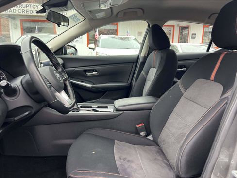 Certified 2023 Nissan Sentra SR w/ Trunk Package image 26