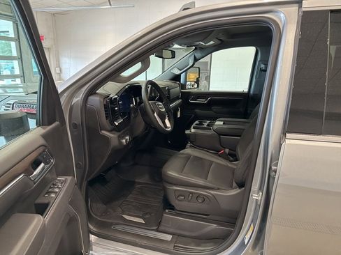 New 2025 GMC Sierra 2500 SLT image 22