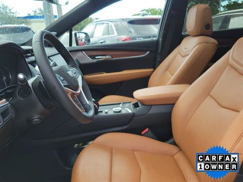 Certified 2023 Cadillac XT5 Premium Luxury FWD image 41