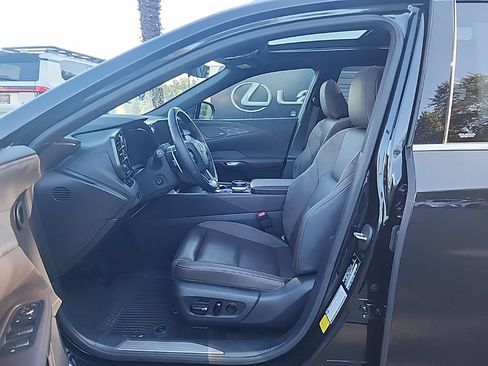 Certified 2025 Lexus RX 450h AWD w/ Convenience Package image 4