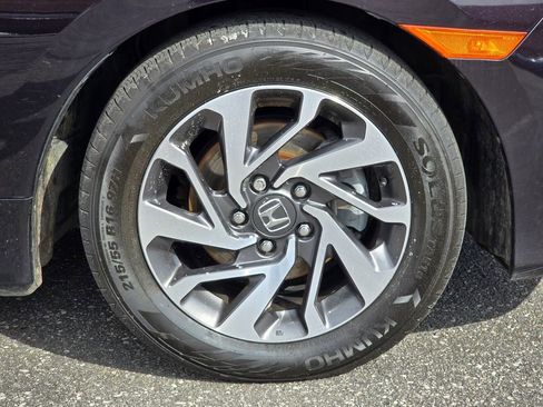 Used 2018 Honda Civic EX image 24