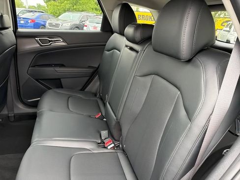 New 2026 Kia Sportage EX w/ EX Panorama Roof Package FWD image 22