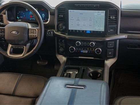 Used 2024 Ford F150 Platinum image 27