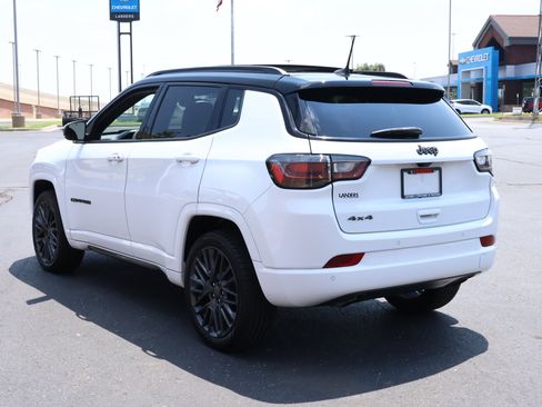 Used 2023 Jeep Compass High Altitude AWD/4WD image 7