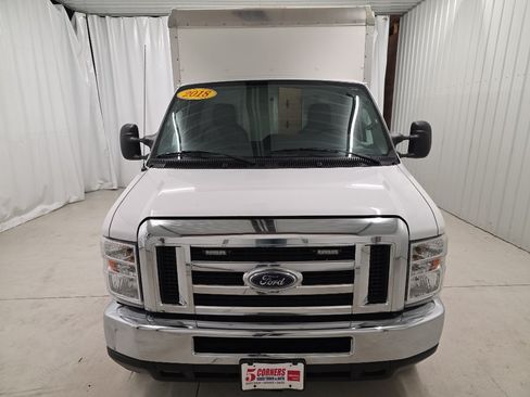 Used 2018 Ford E-350 and Econoline 350 Super Duty w/ Power Windows & Locks Group RWD image 2