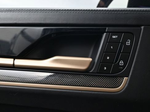 Used 2024 Porsche Cayenne Turbo GT image 18