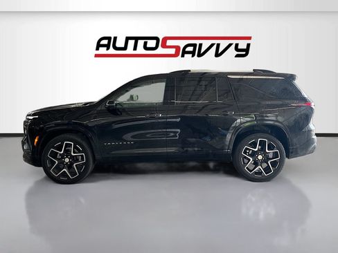 Used 2026 Chevrolet Traverse High Country FWD image 4