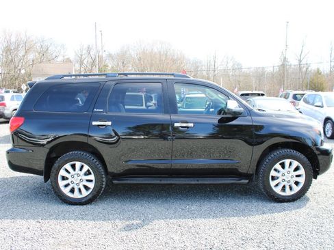 Used 2014 Toyota Sequoia Platinum image 6