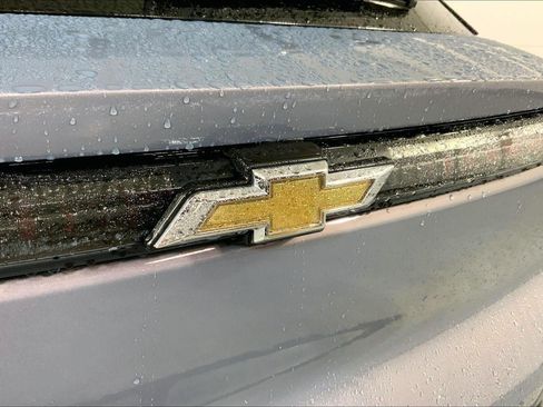 Used 2026 Chevrolet Equinox EV LT w/ Comfort Package FWD image 29