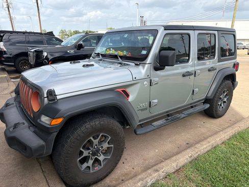 Used 2020 Jeep Wrangler Unlimited Sport S AWD/4WD image 4